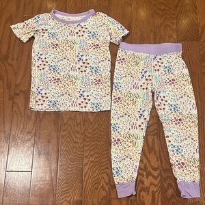 Little sleepies floral bamboo pajamas. EUC. Never dried.